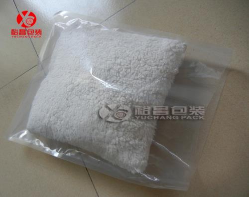 真空包装袋厂-裕昌包装抱枕真空包装袋展示图 咨询热线：400-9966-891